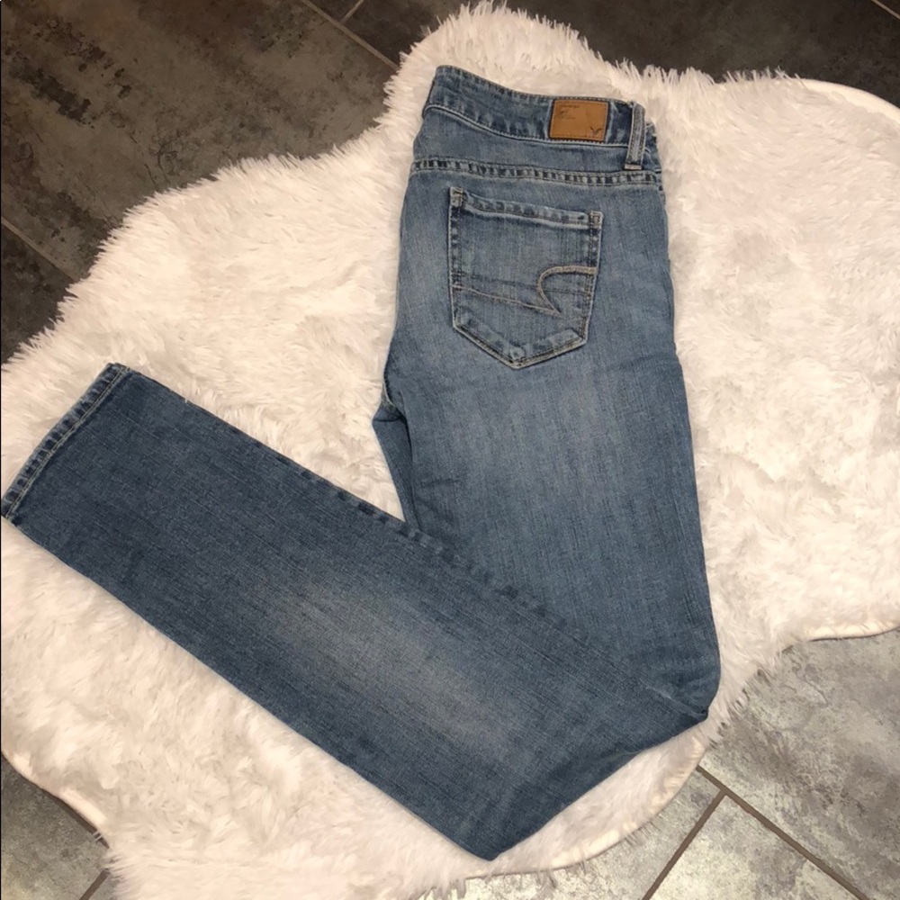 American Eagle Size 4 Regular skinny Jeans